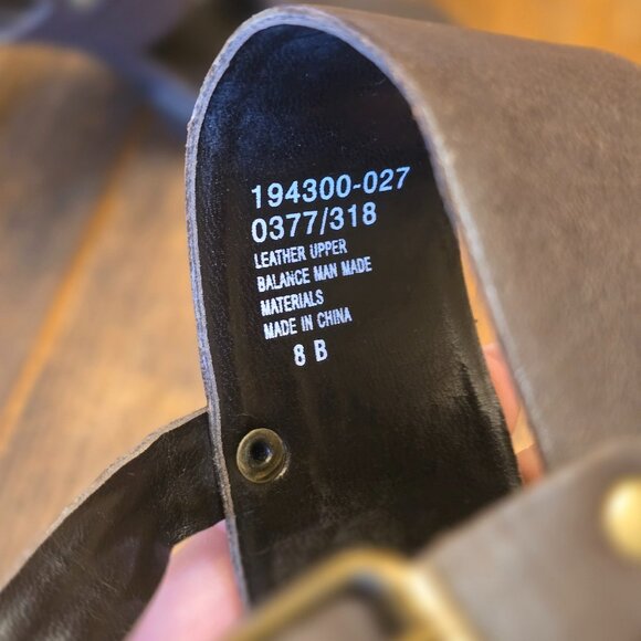 NWOT COLIN STUART dark chocolate leather strappy heel. size 8 - Picture 7 of 9